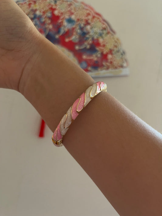 Pink Wavy Bangle